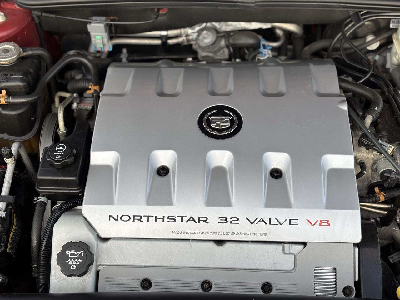 Cadillac DeVille 4dr Sdn 2003