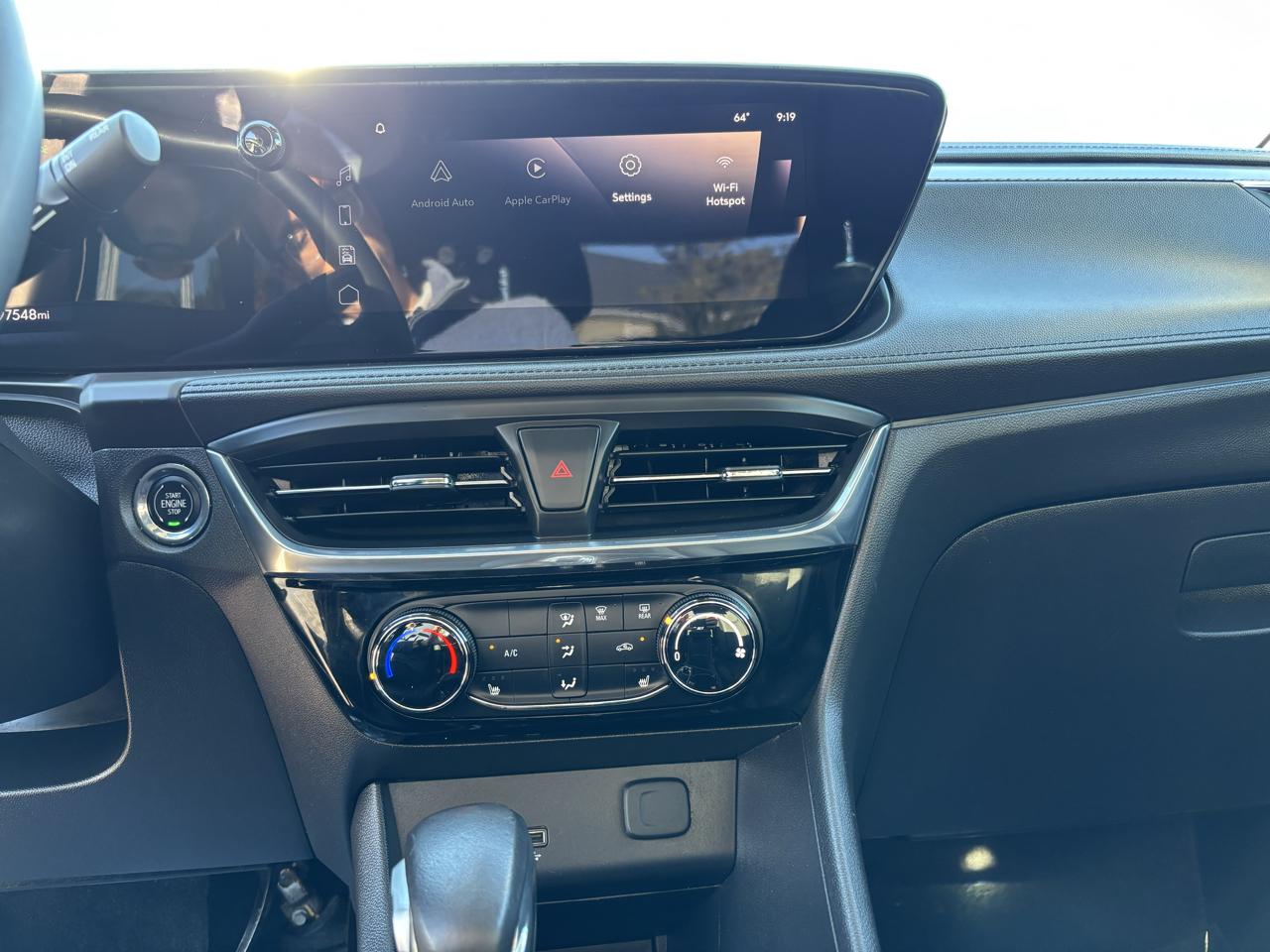 Buick Encore GX FWD 4dr Sport Touring 2024