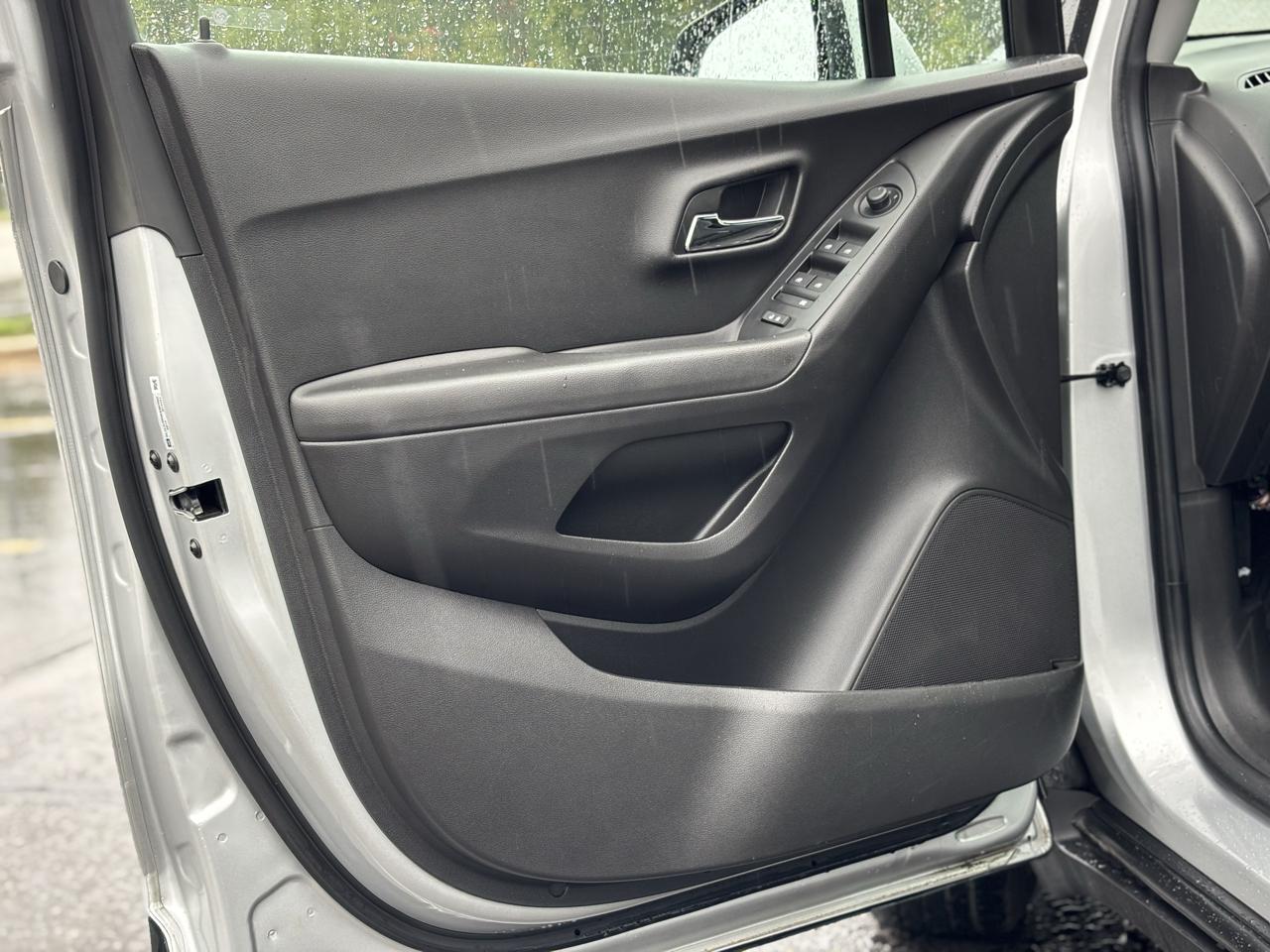 Chevrolet Trax FWD 4dr LT 2019