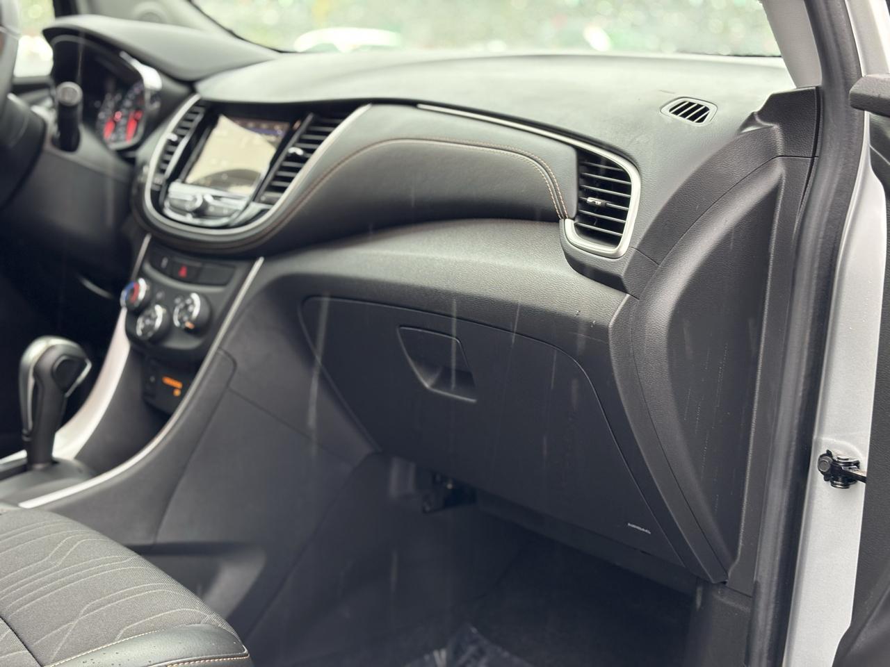 Chevrolet Trax FWD 4dr LT 2019