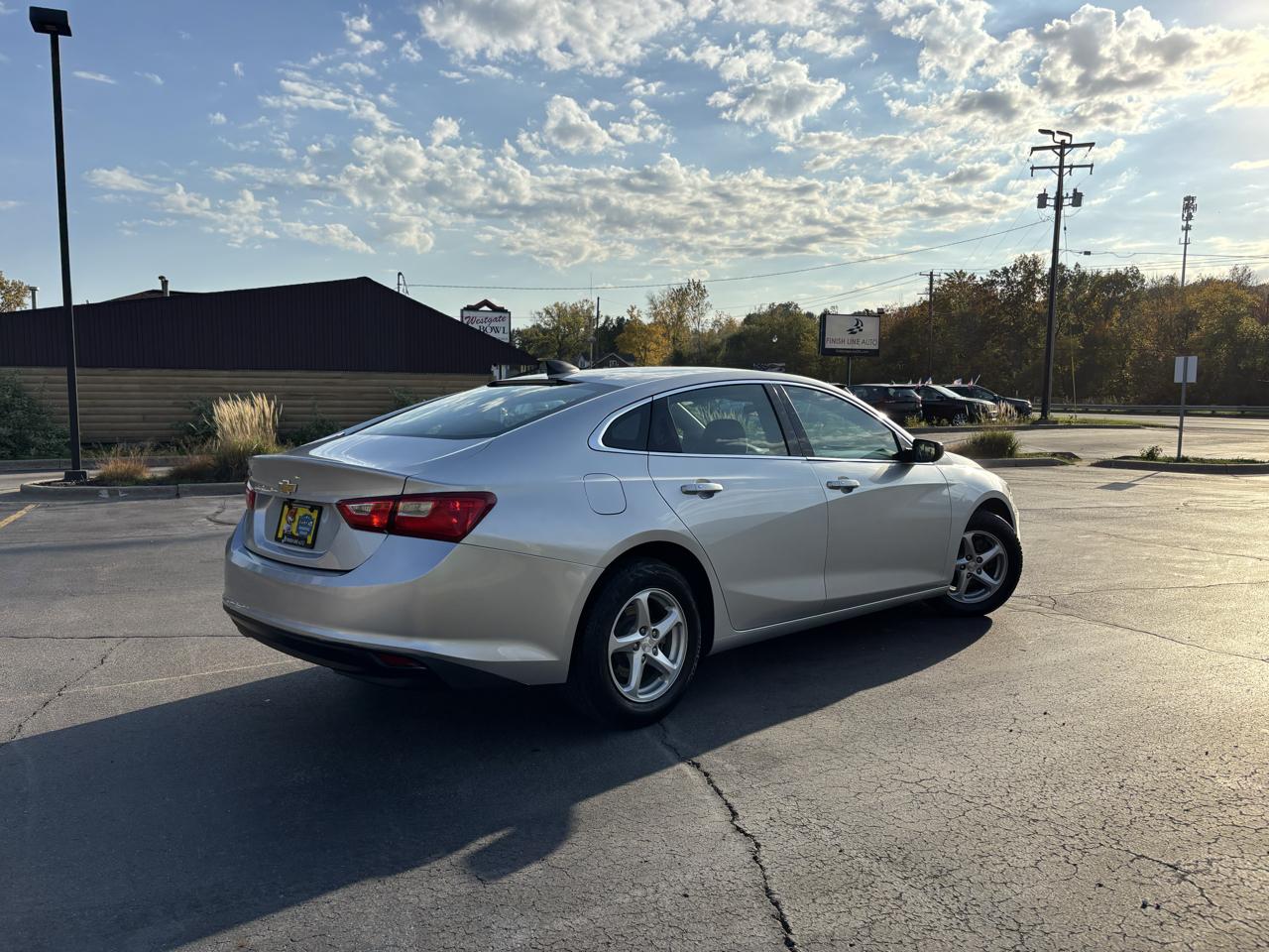 Chevrolet Malibu 4dr Sdn LS w/1FL 2018