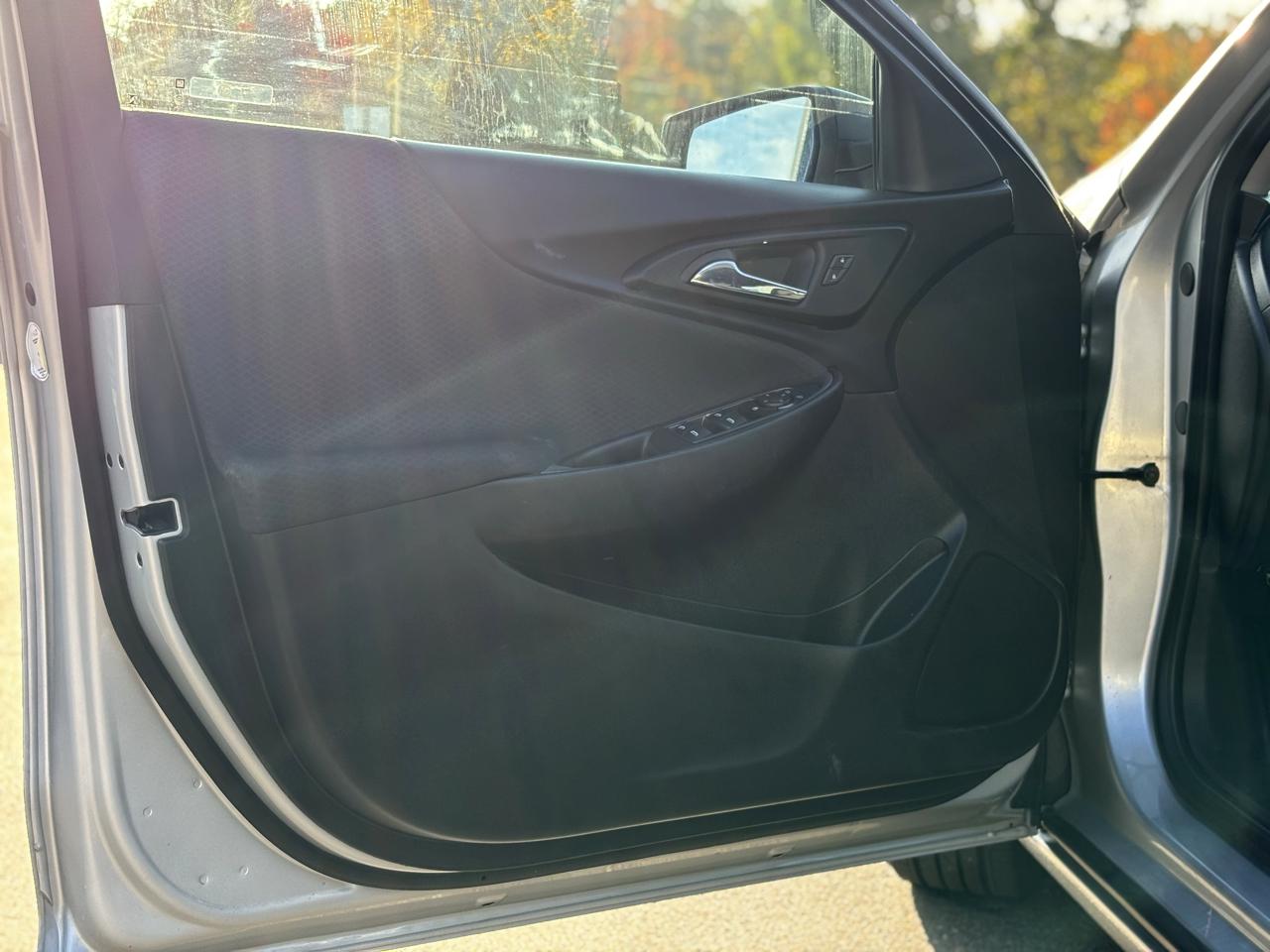 Chevrolet Malibu 4dr Sdn LS w/1FL 2018
