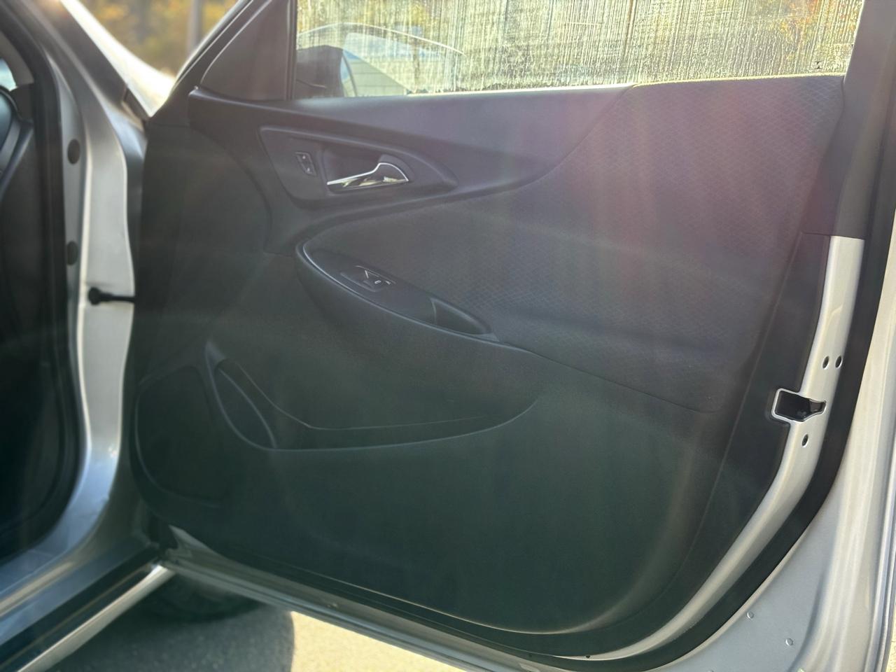Chevrolet Malibu 4dr Sdn LS w/1FL 2018