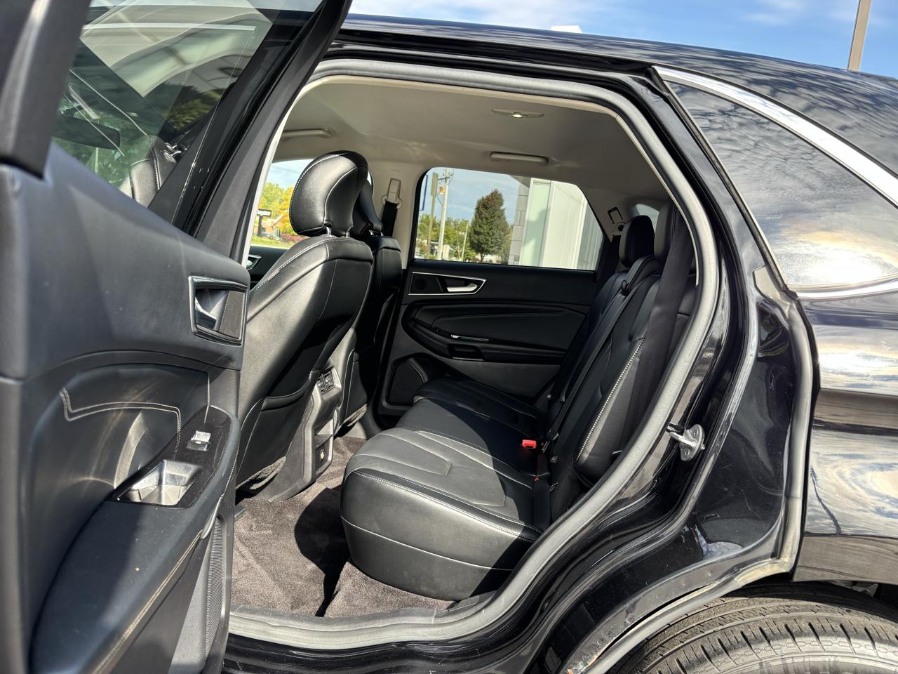Ford Edge photo 35