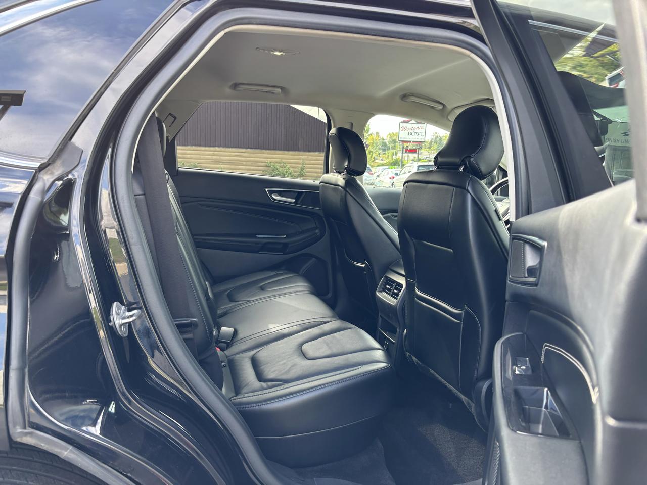 Ford Edge photo 39