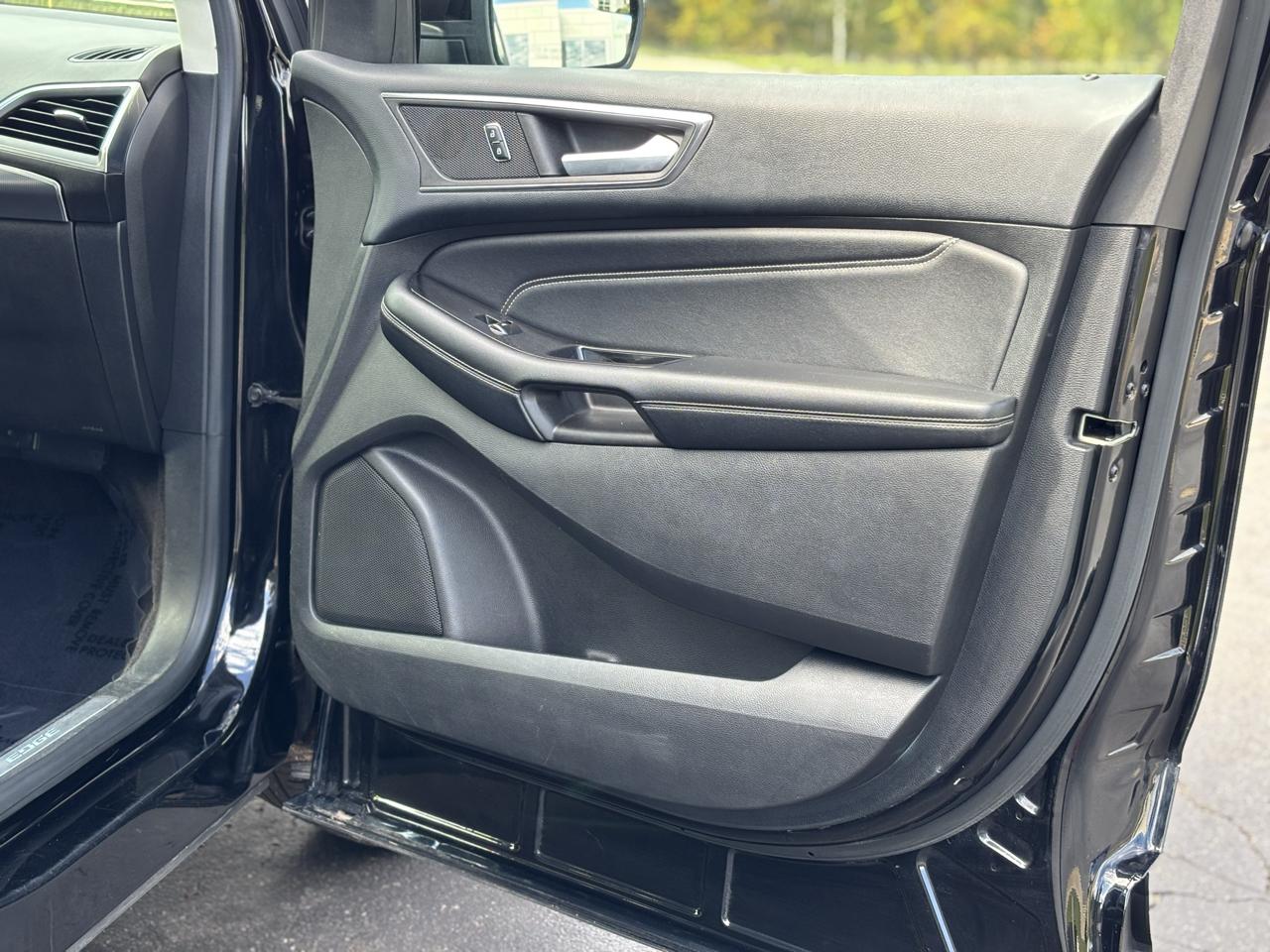 Ford Edge photo 41