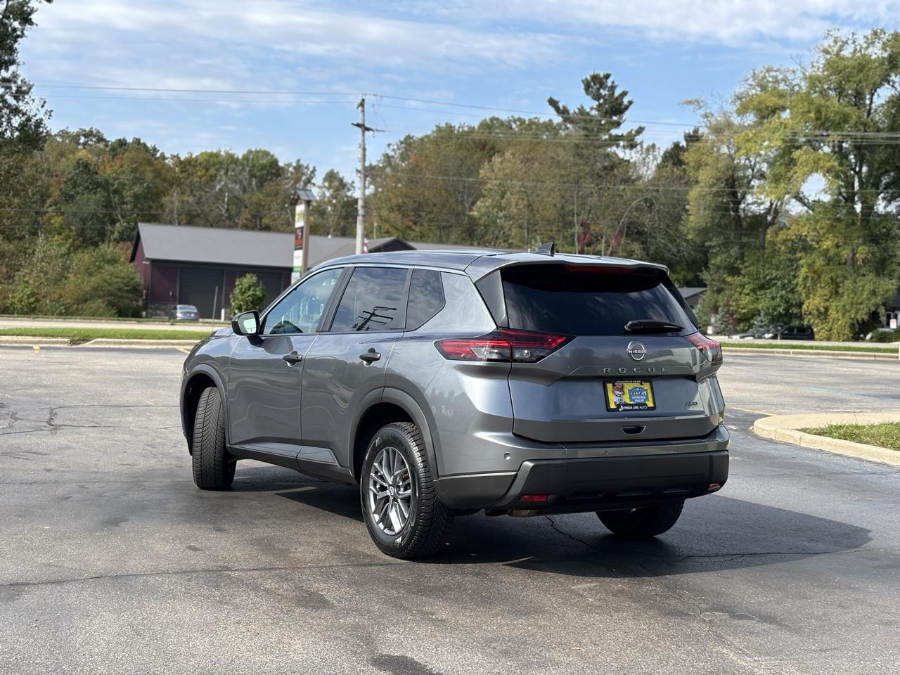 Nissan Rogue photo 6