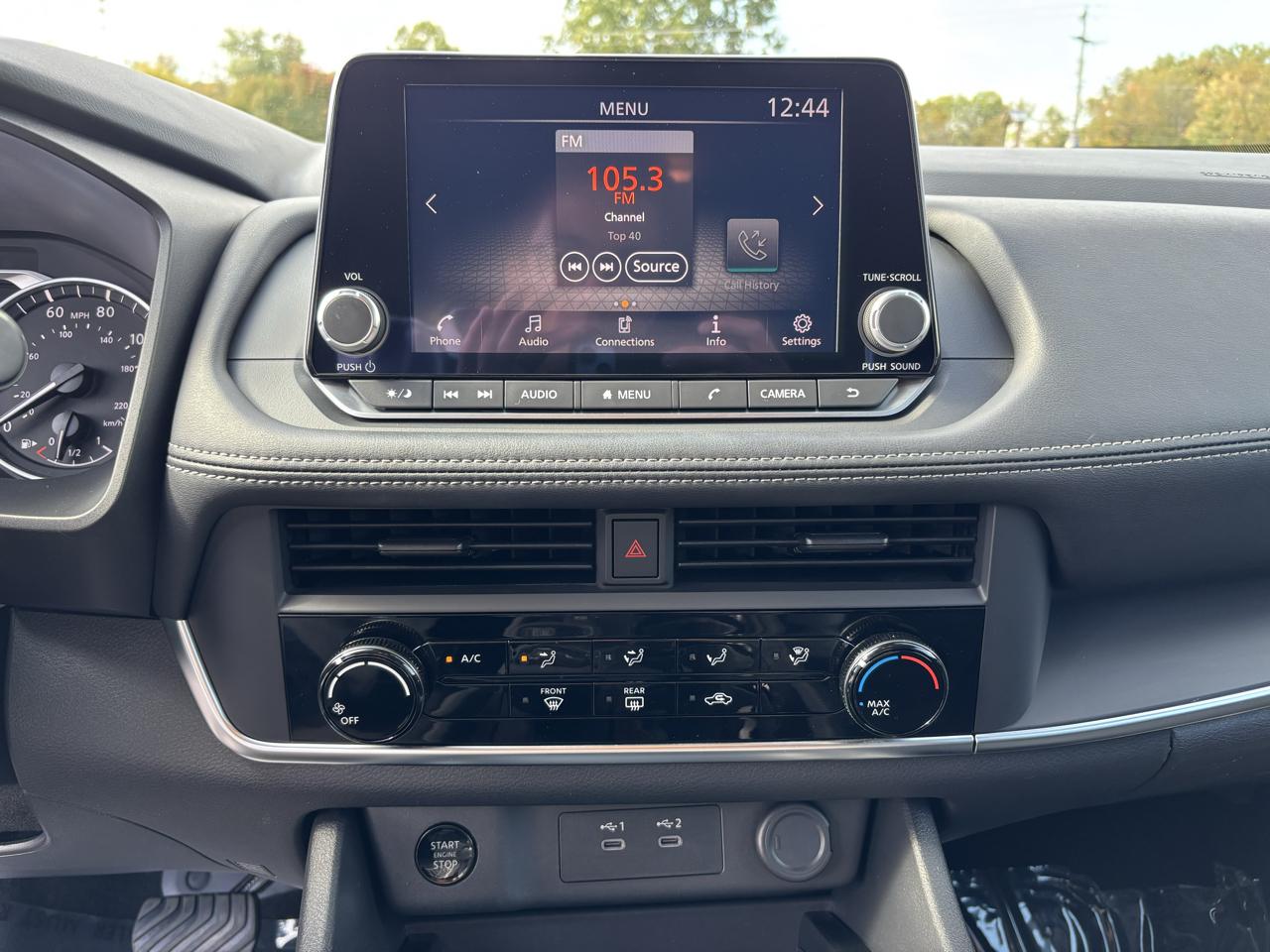 Nissan Rogue photo 22