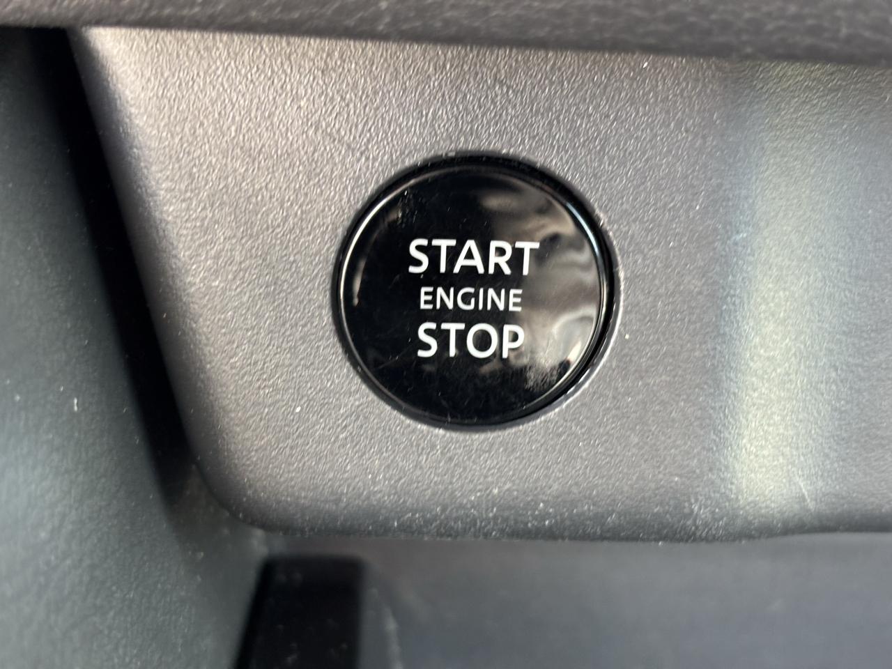 Nissan Rogue photo 29