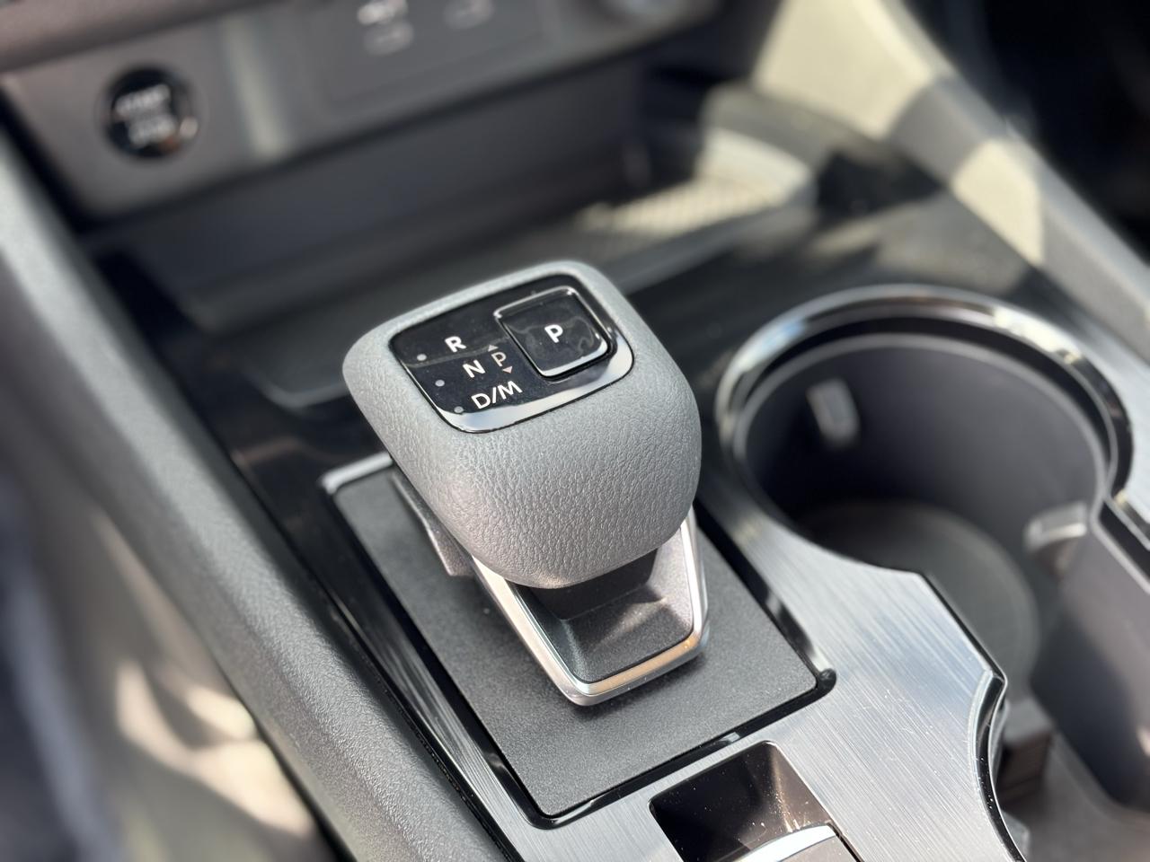 Nissan Rogue photo 30