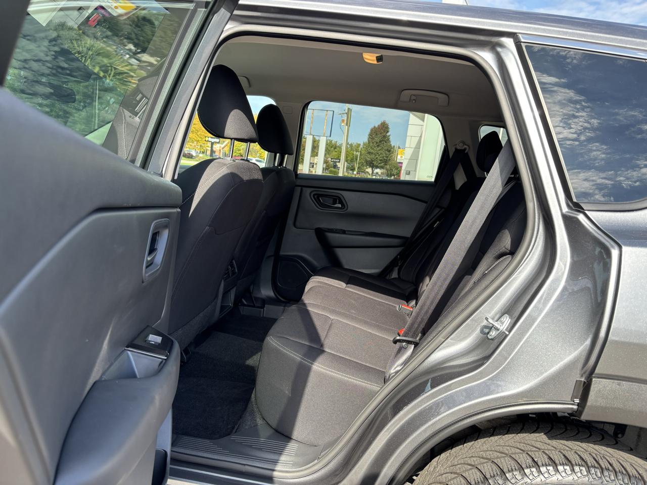 Nissan Rogue photo 35
