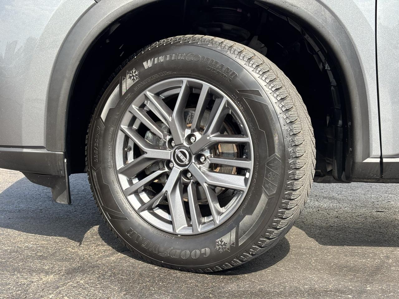 Nissan Rogue photo 47