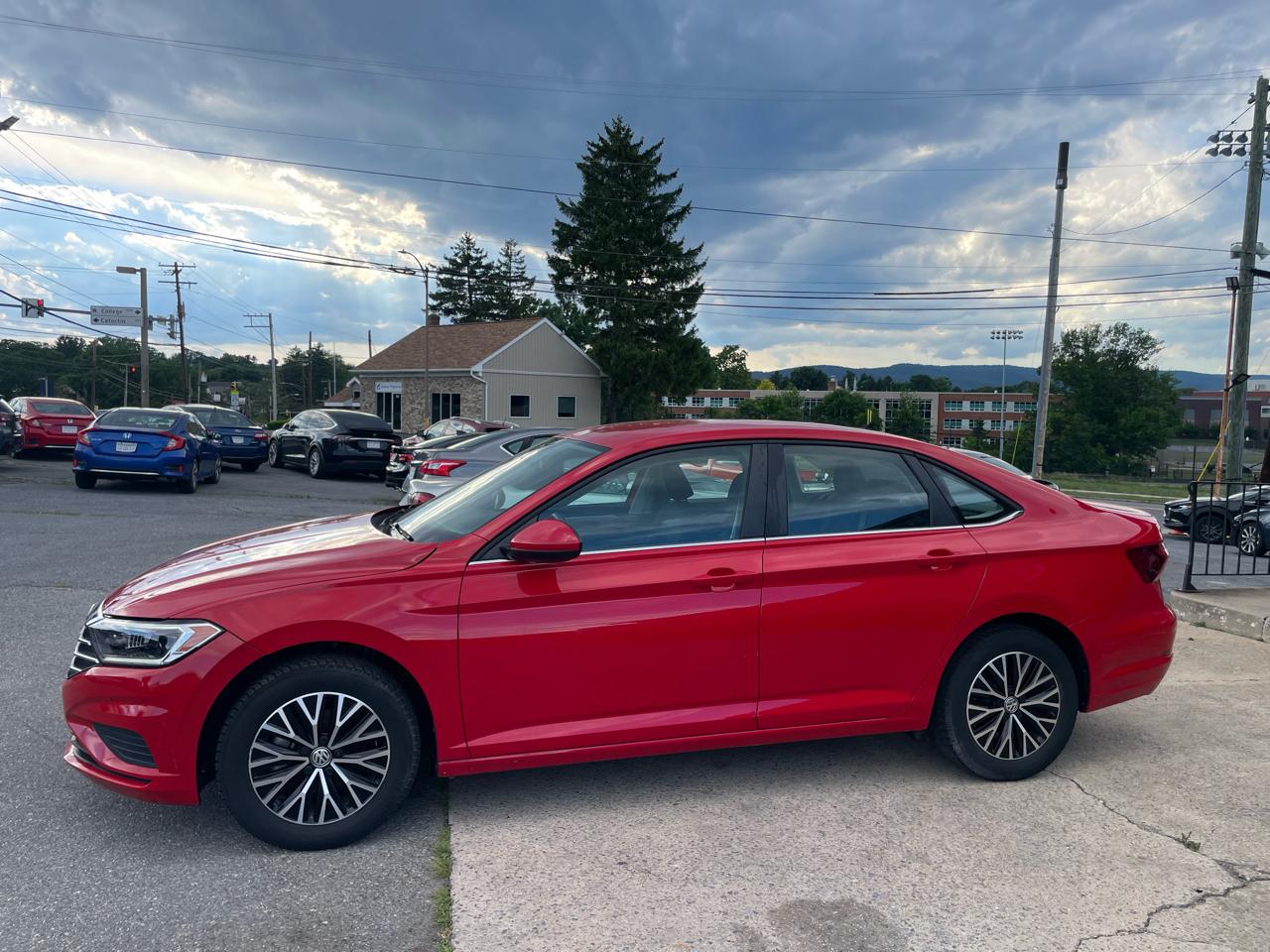 Volkswagen Jetta 1.4T S 8A 2021