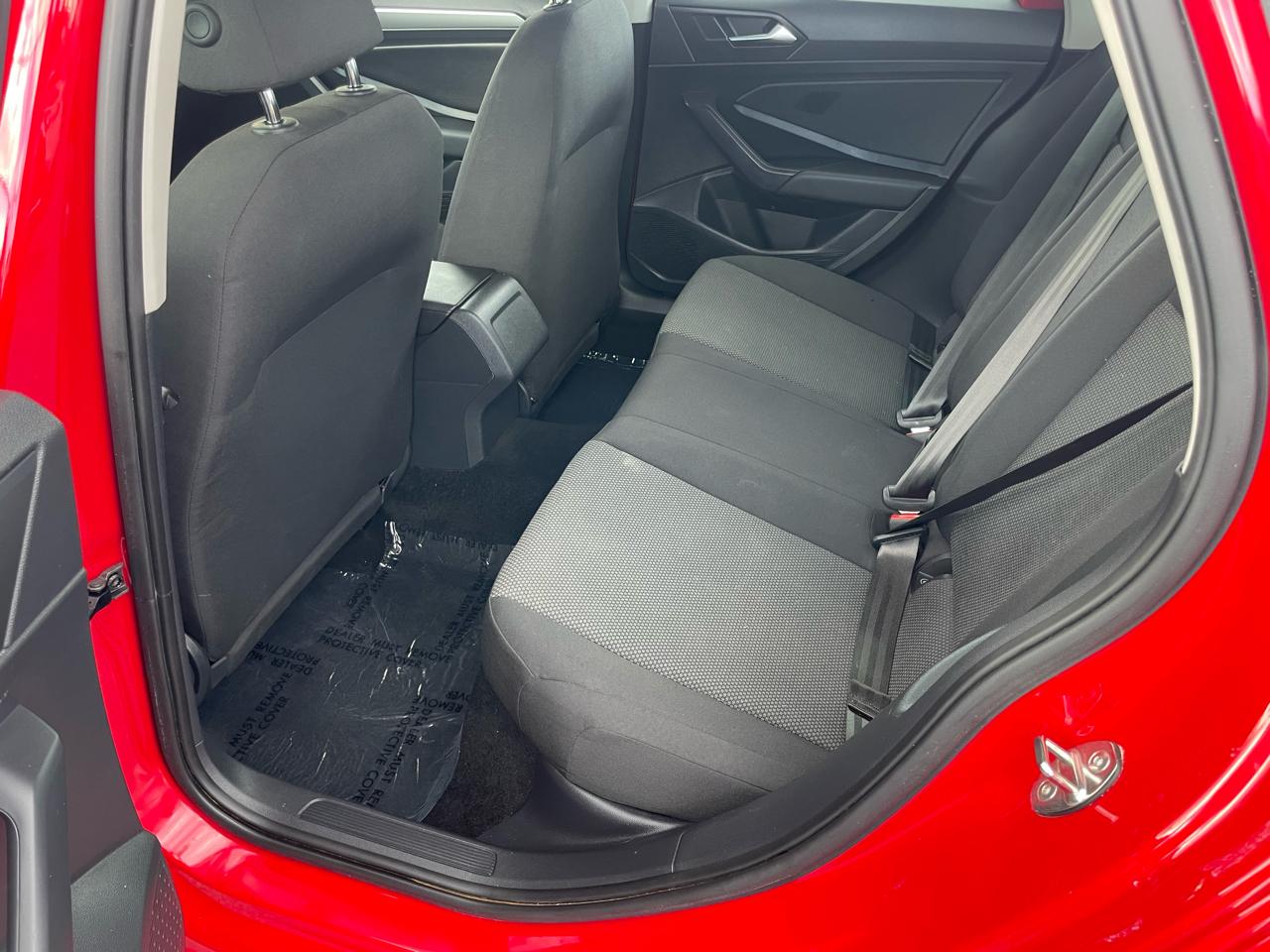 Volkswagen Jetta 1.4T S 8A 2021