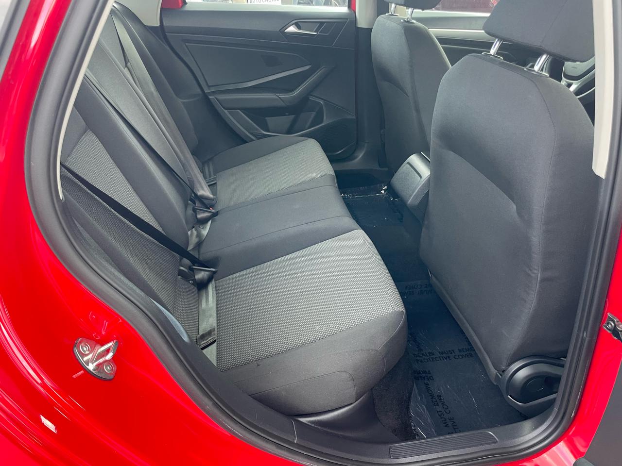 Volkswagen Jetta 1.4T S 8A 2021