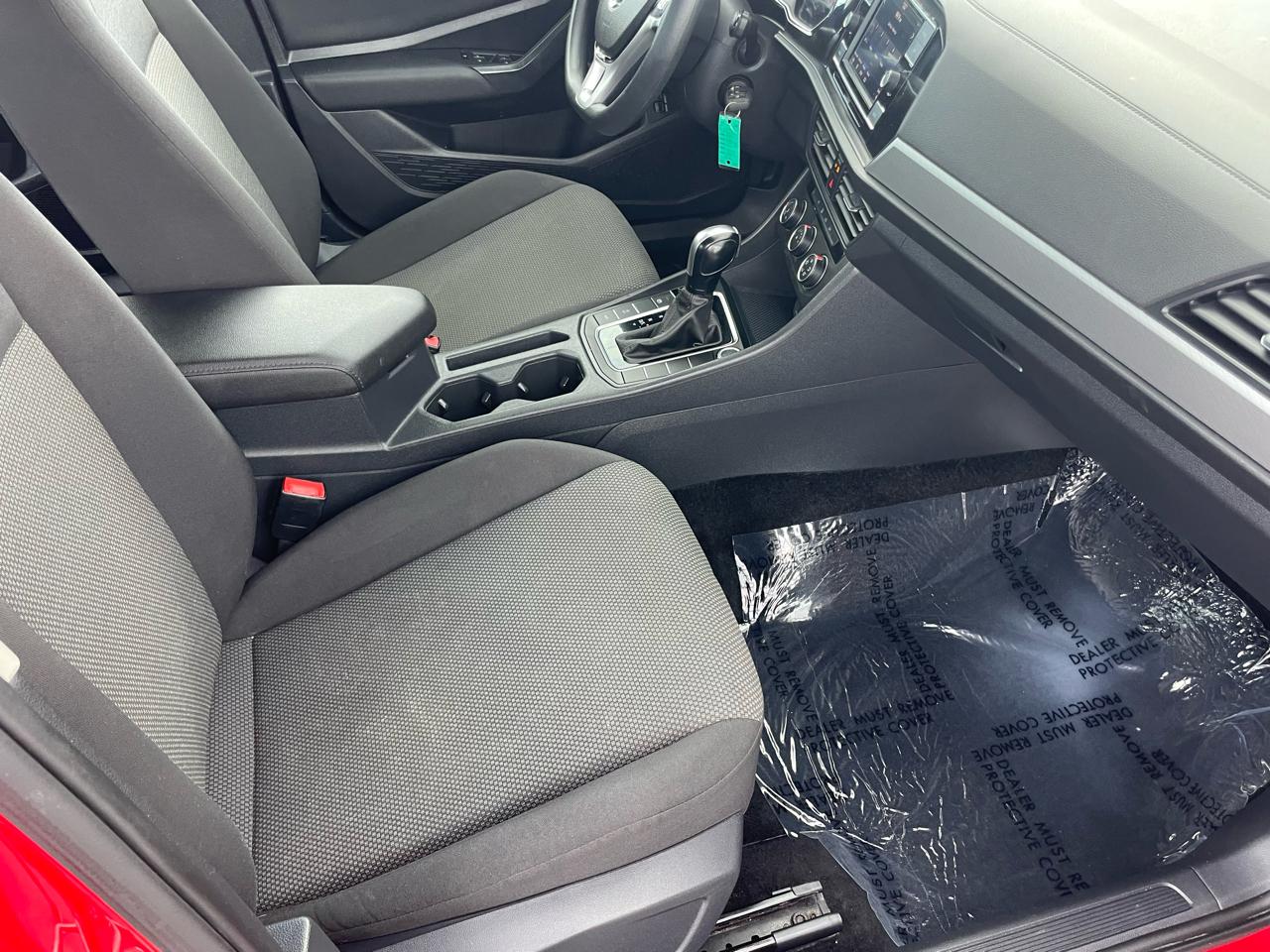 Volkswagen Jetta 1.4T S 8A 2021