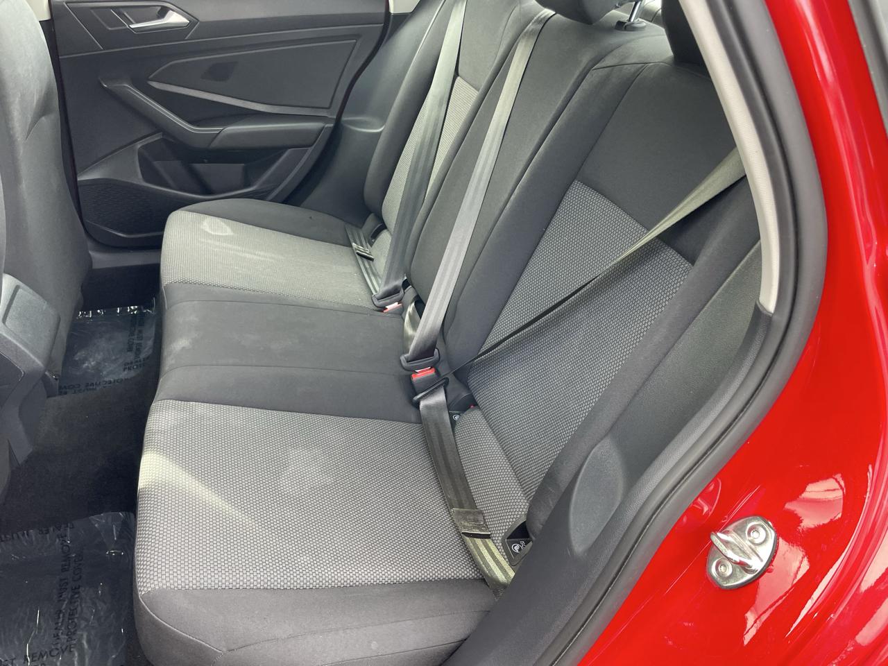 Volkswagen Jetta 1.4T S 8A 2021
