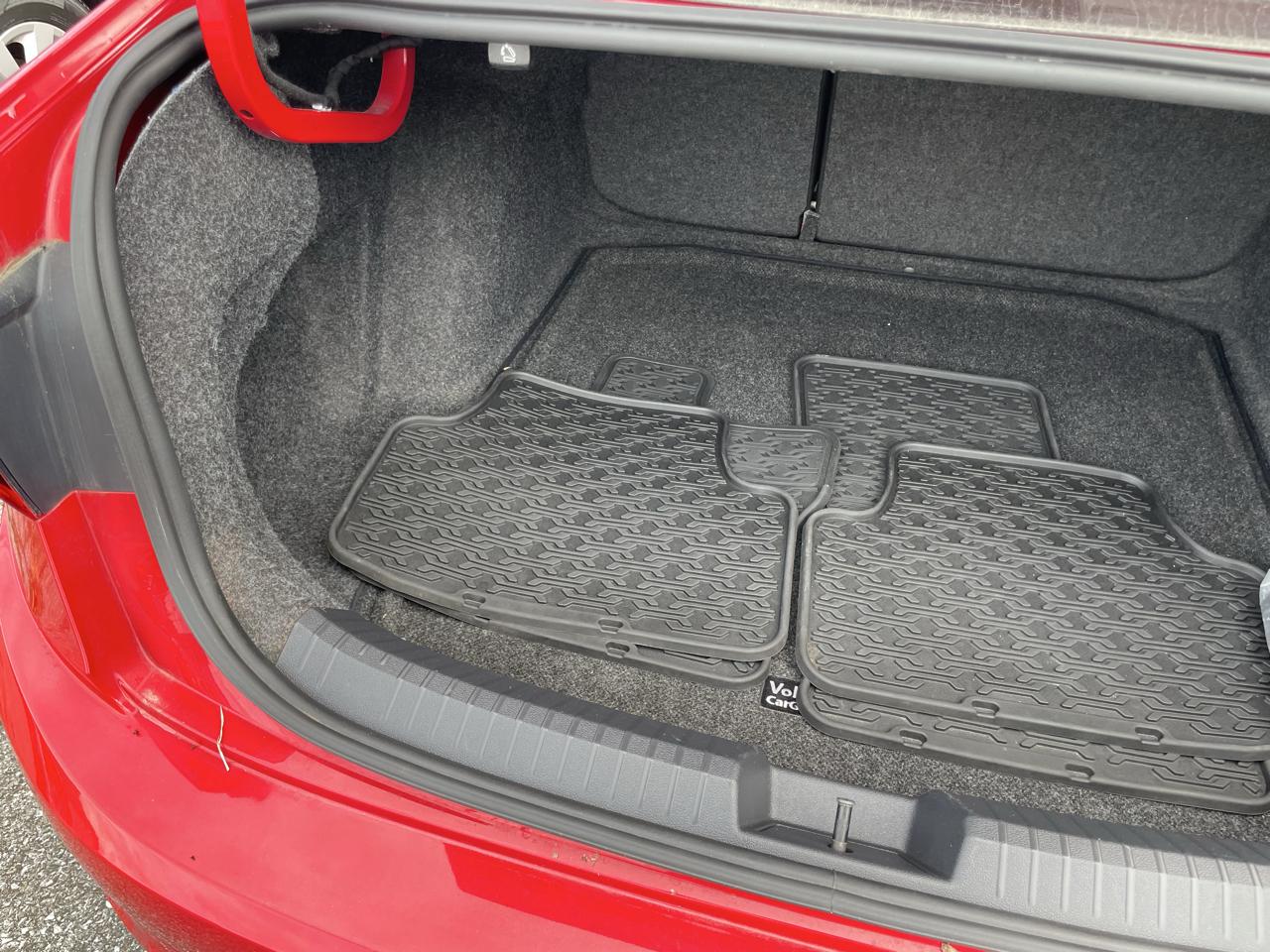 Volkswagen Jetta 1.4T S 8A 2021