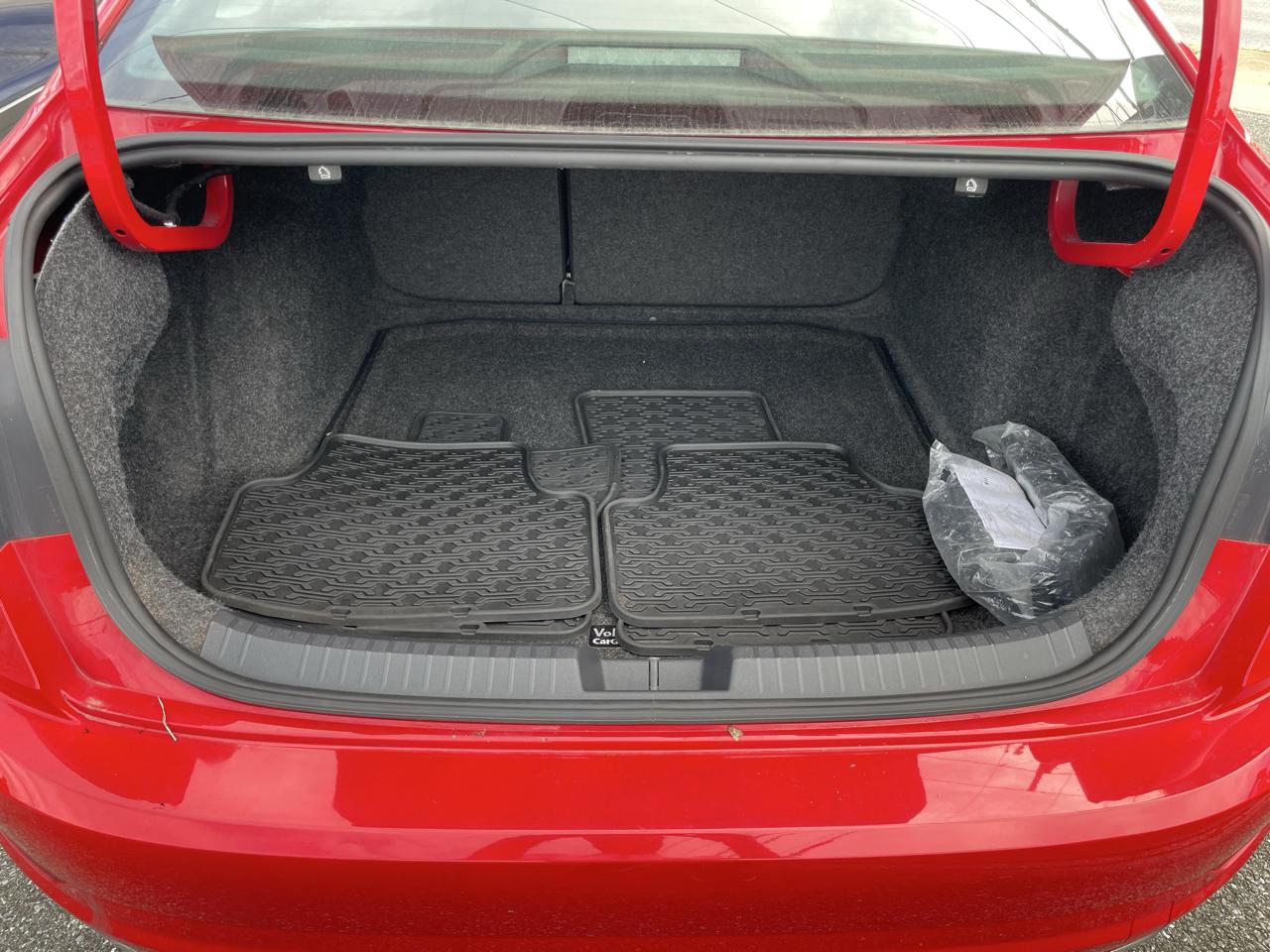 Volkswagen Jetta 1.4T S 8A 2021