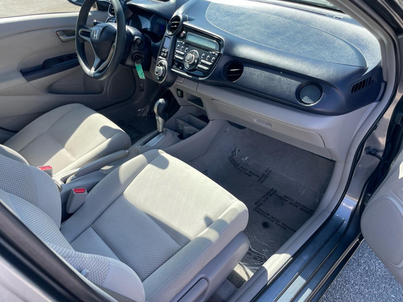 Honda Insight LX 2010