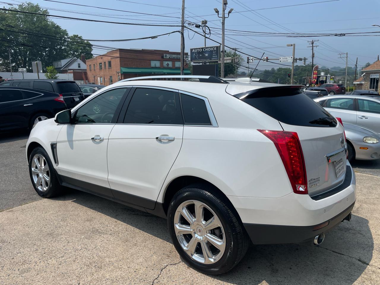 Cadillac SRX Performance Collection FWD 2016