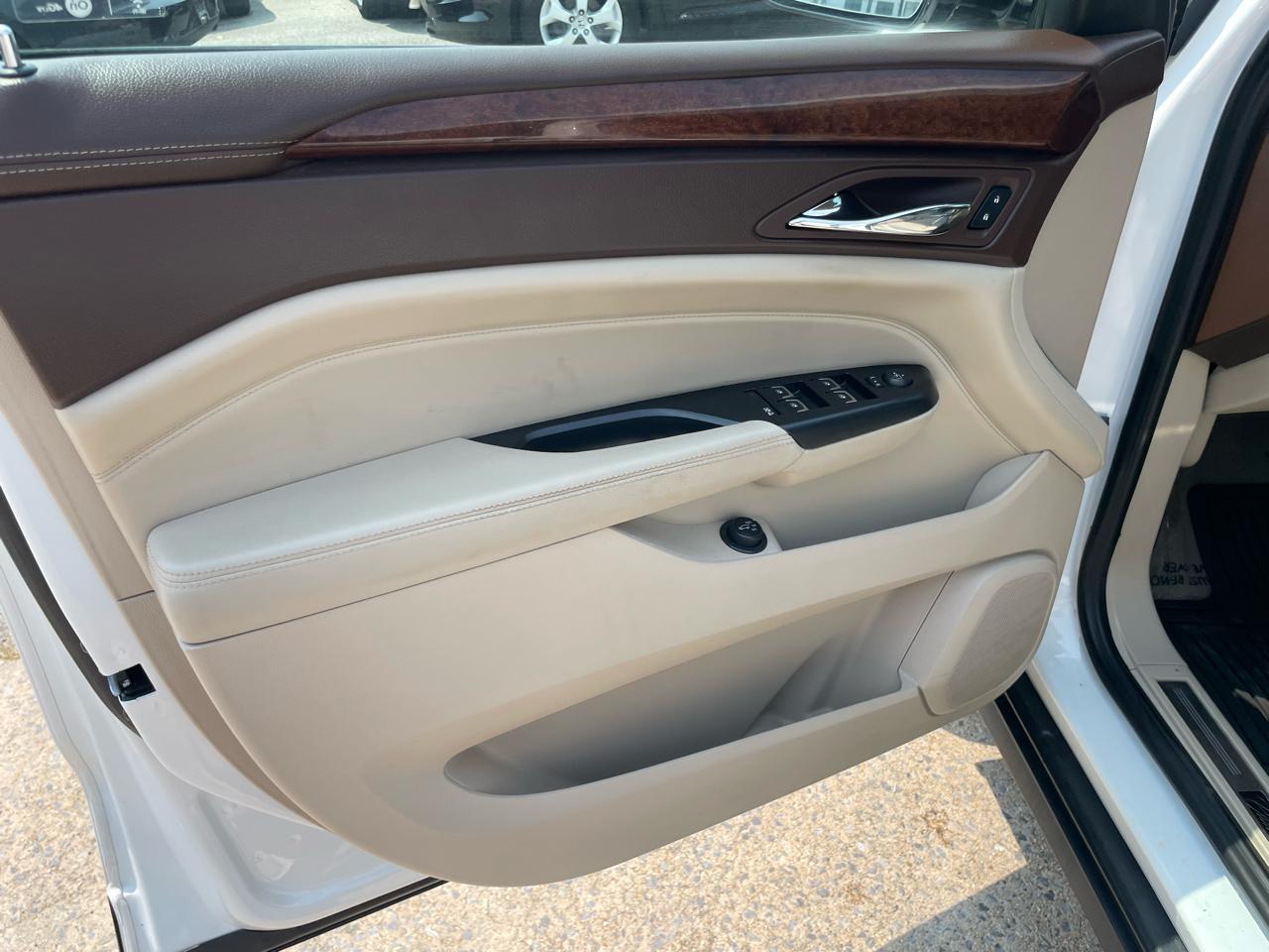 Cadillac SRX Performance Collection FWD 2016