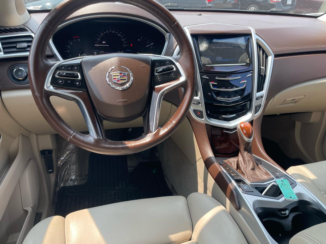Cadillac SRX Performance Collection FWD 2016