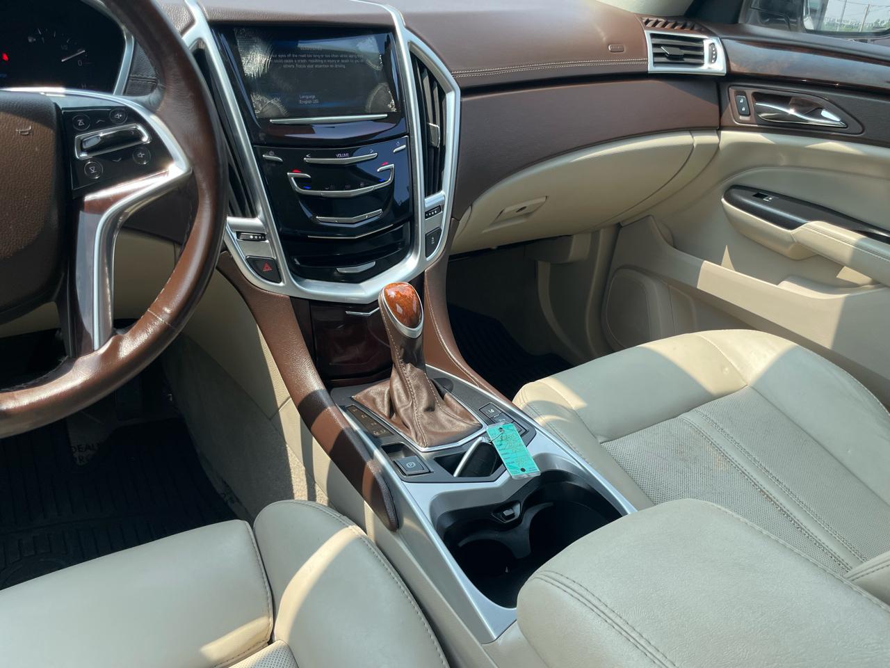 Cadillac SRX Performance Collection FWD 2016