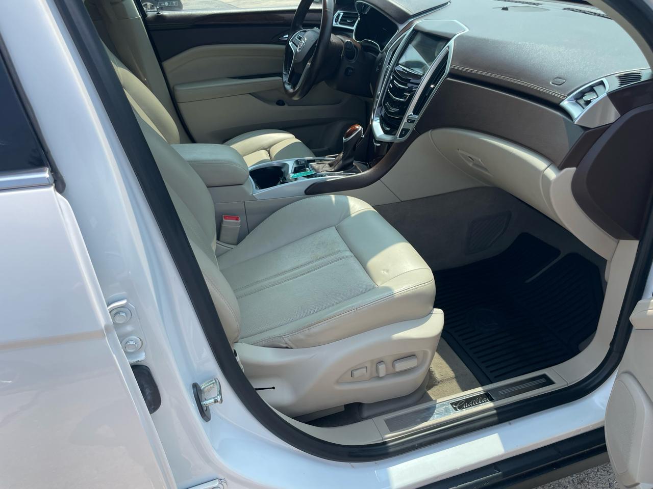 Cadillac SRX Performance Collection FWD 2016