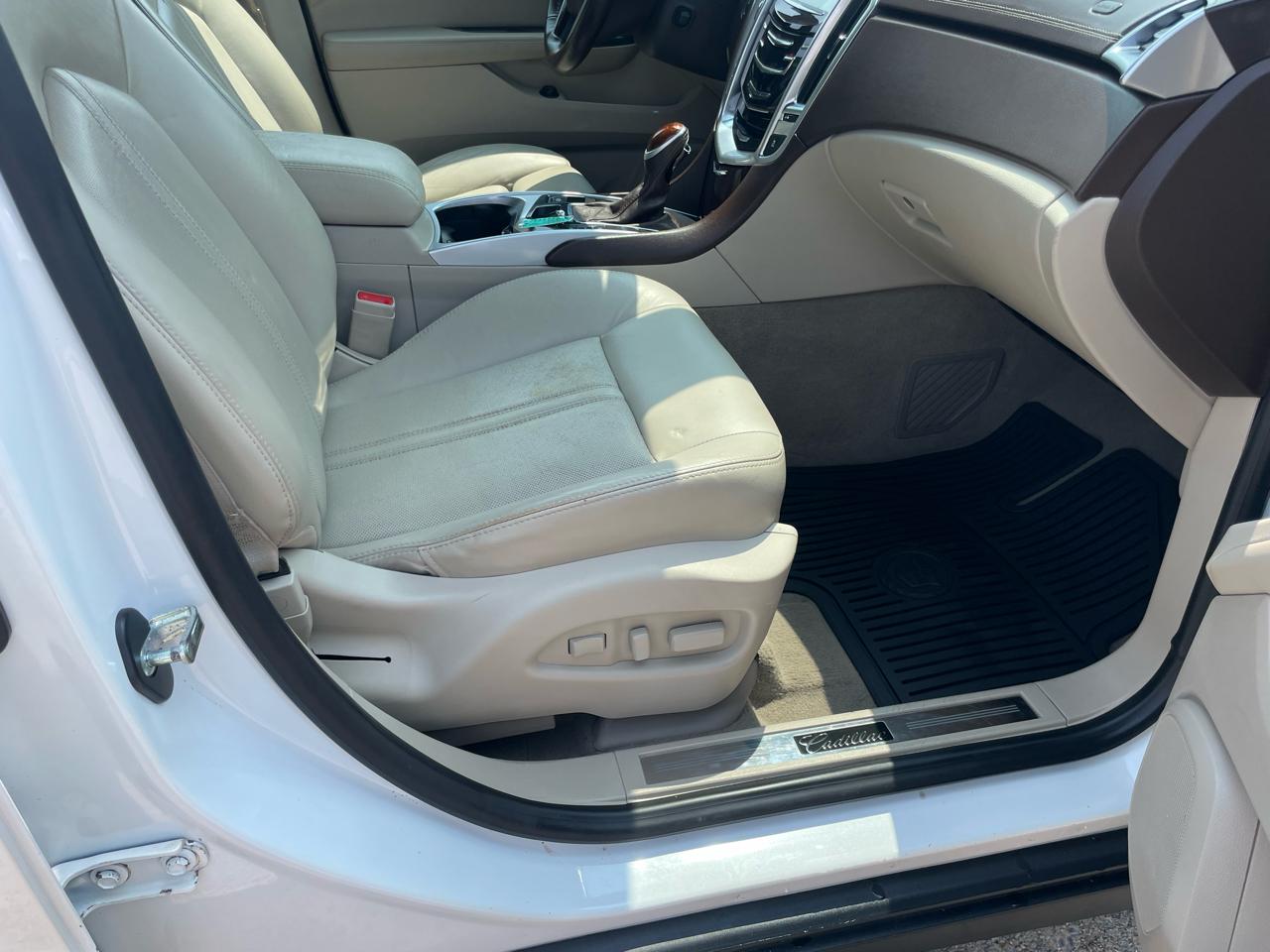 Cadillac SRX Performance Collection FWD 2016