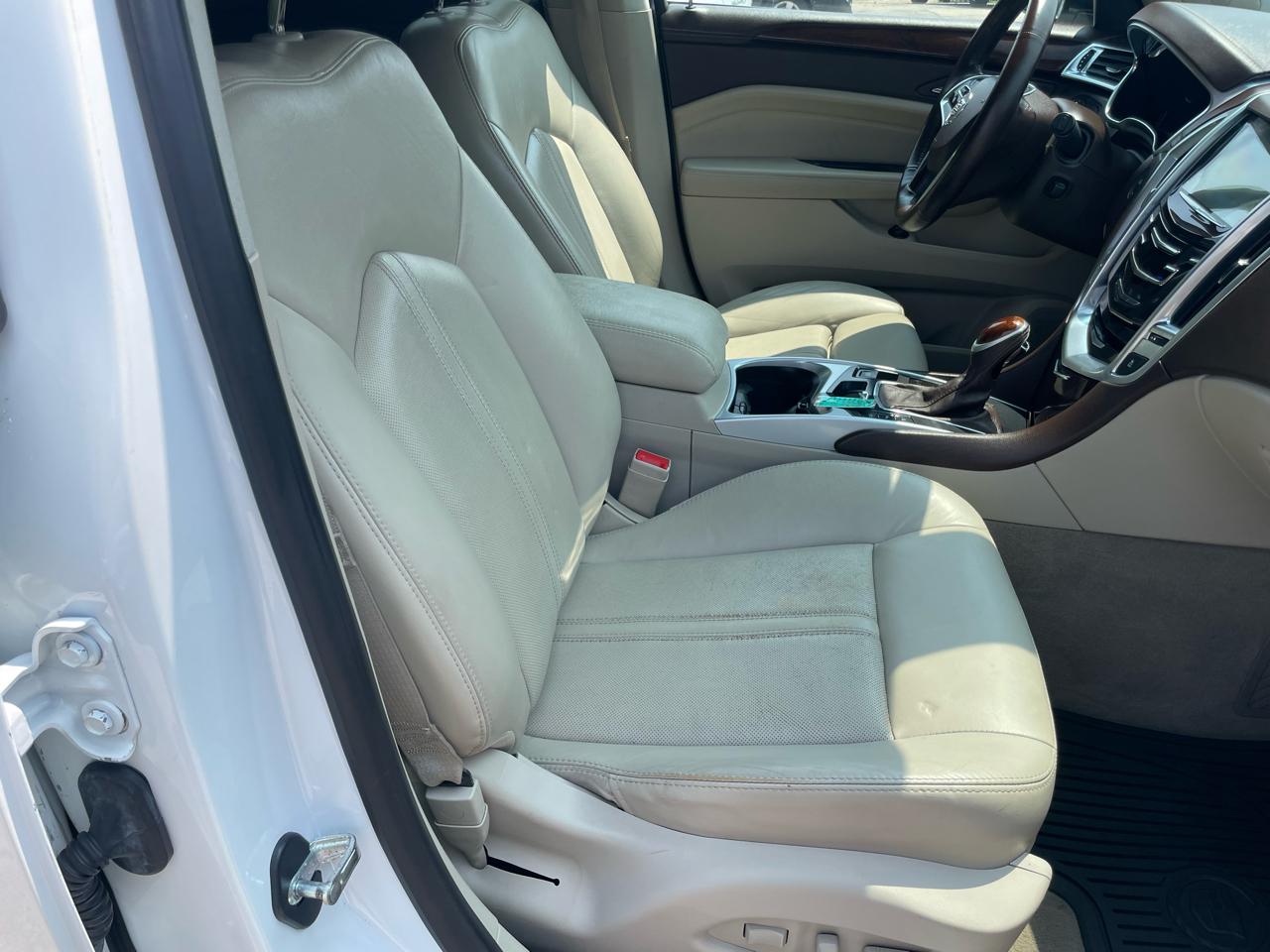 Cadillac SRX Performance Collection FWD 2016