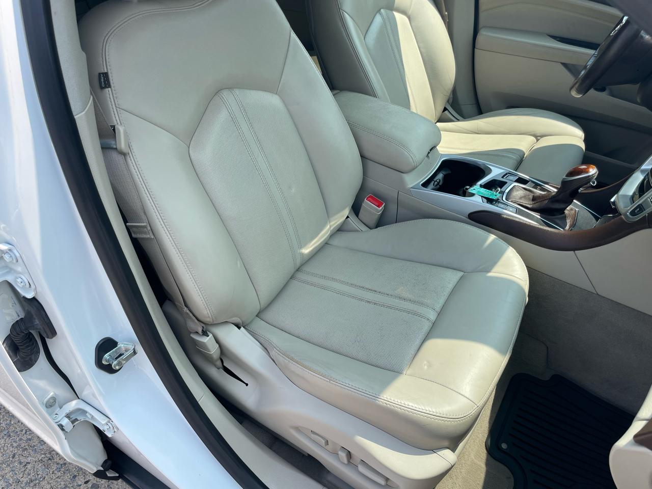 Cadillac SRX Performance Collection FWD 2016