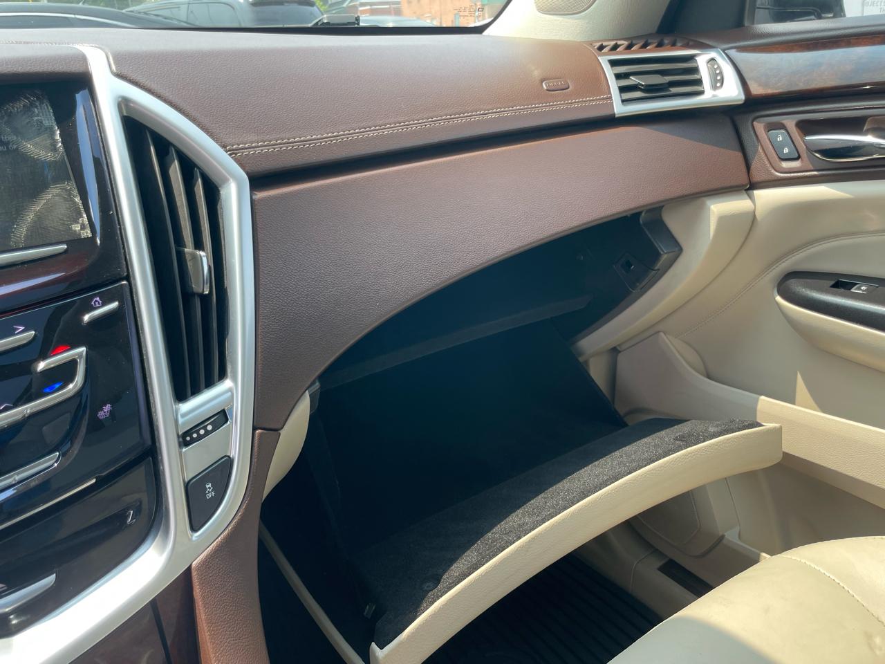 Cadillac SRX Performance Collection FWD 2016