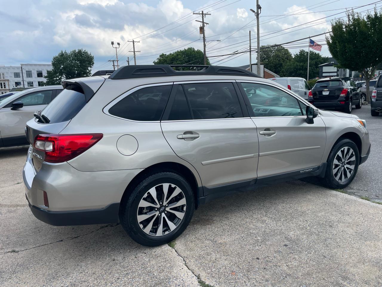 Subaru Outback 2.5i Limited 2015