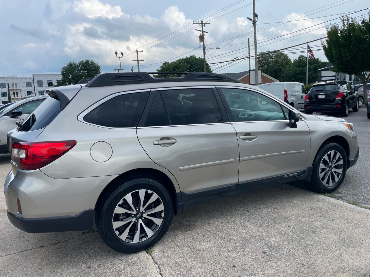 Subaru Outback 2.5i Limited 2015
