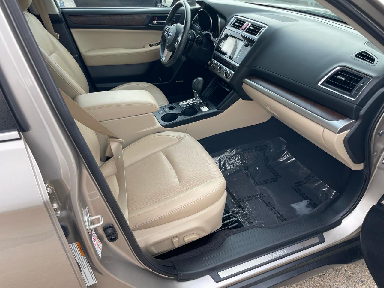 Subaru Outback 2.5i Limited 2015
