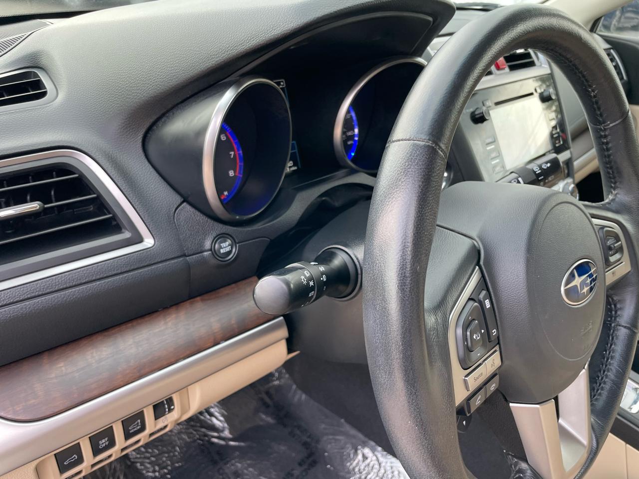 Subaru Outback 2.5i Limited 2015