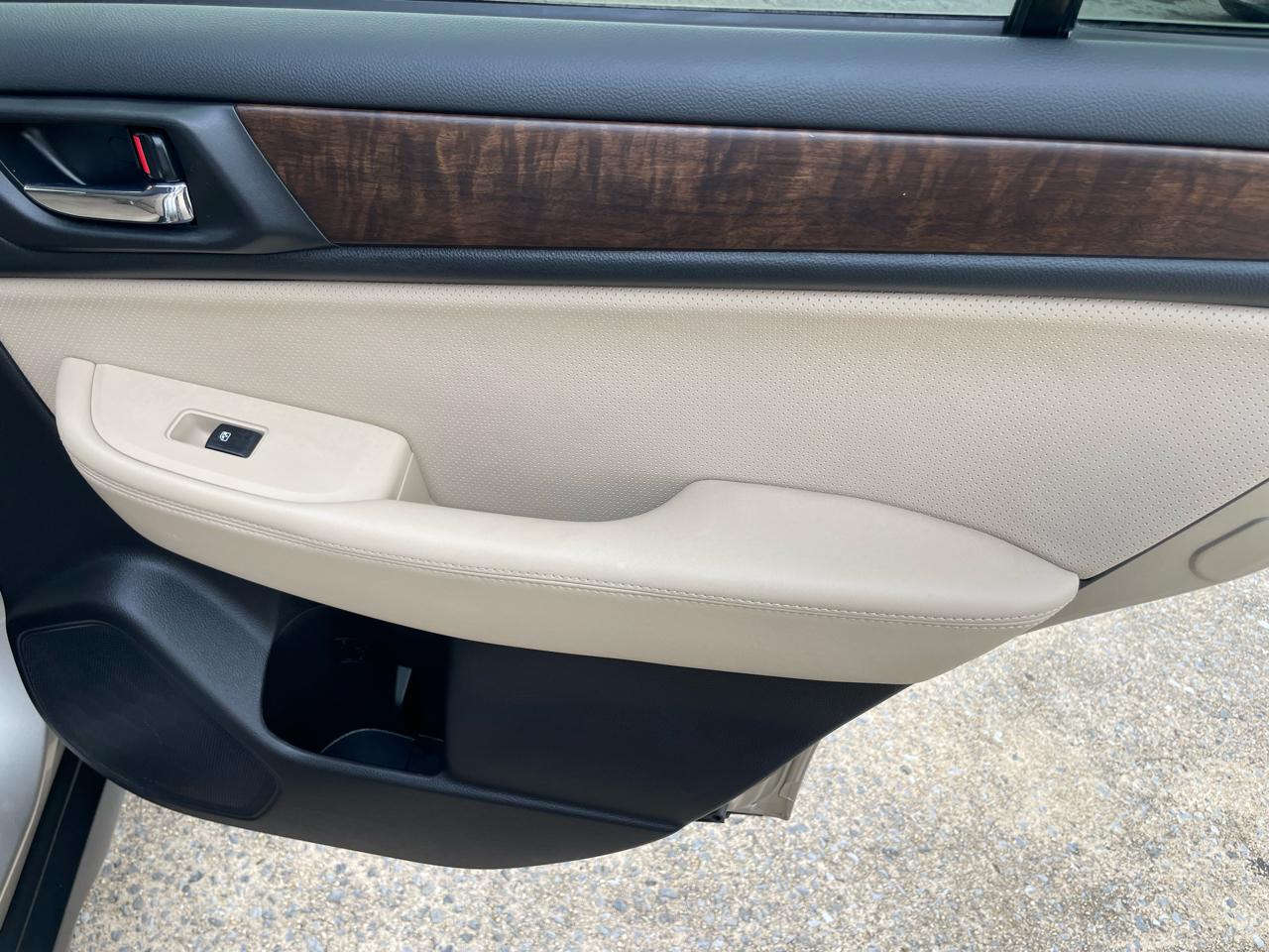 Subaru Outback 2.5i Limited 2015