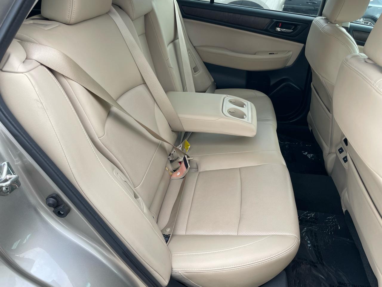 Subaru Outback 2.5i Limited 2015