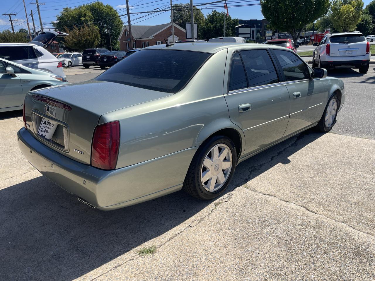 Cadillac DeVille DTS 2005