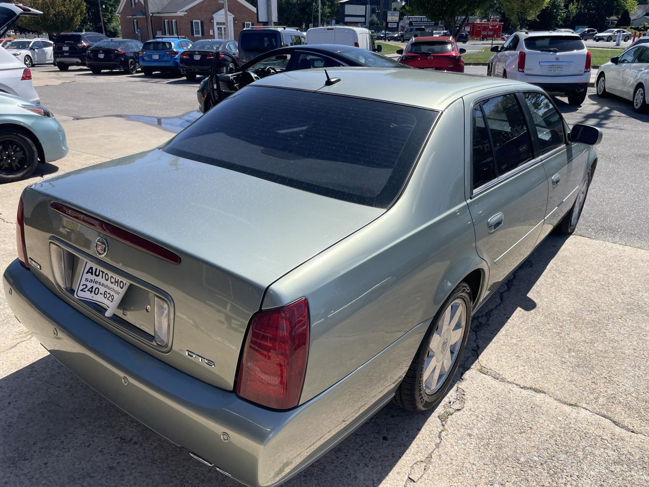 Cadillac DeVille DTS 2005