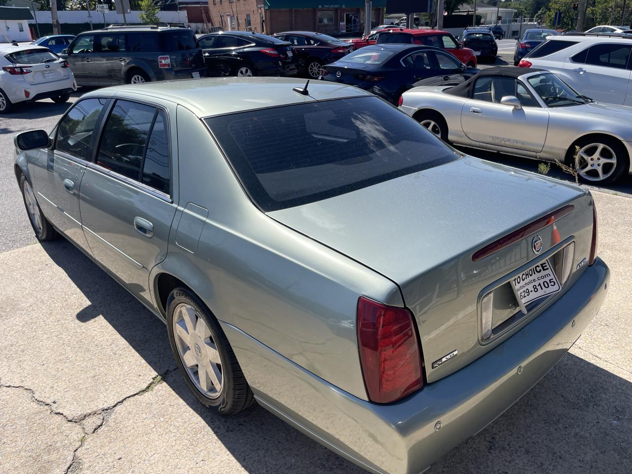 Cadillac DeVille DTS 2005