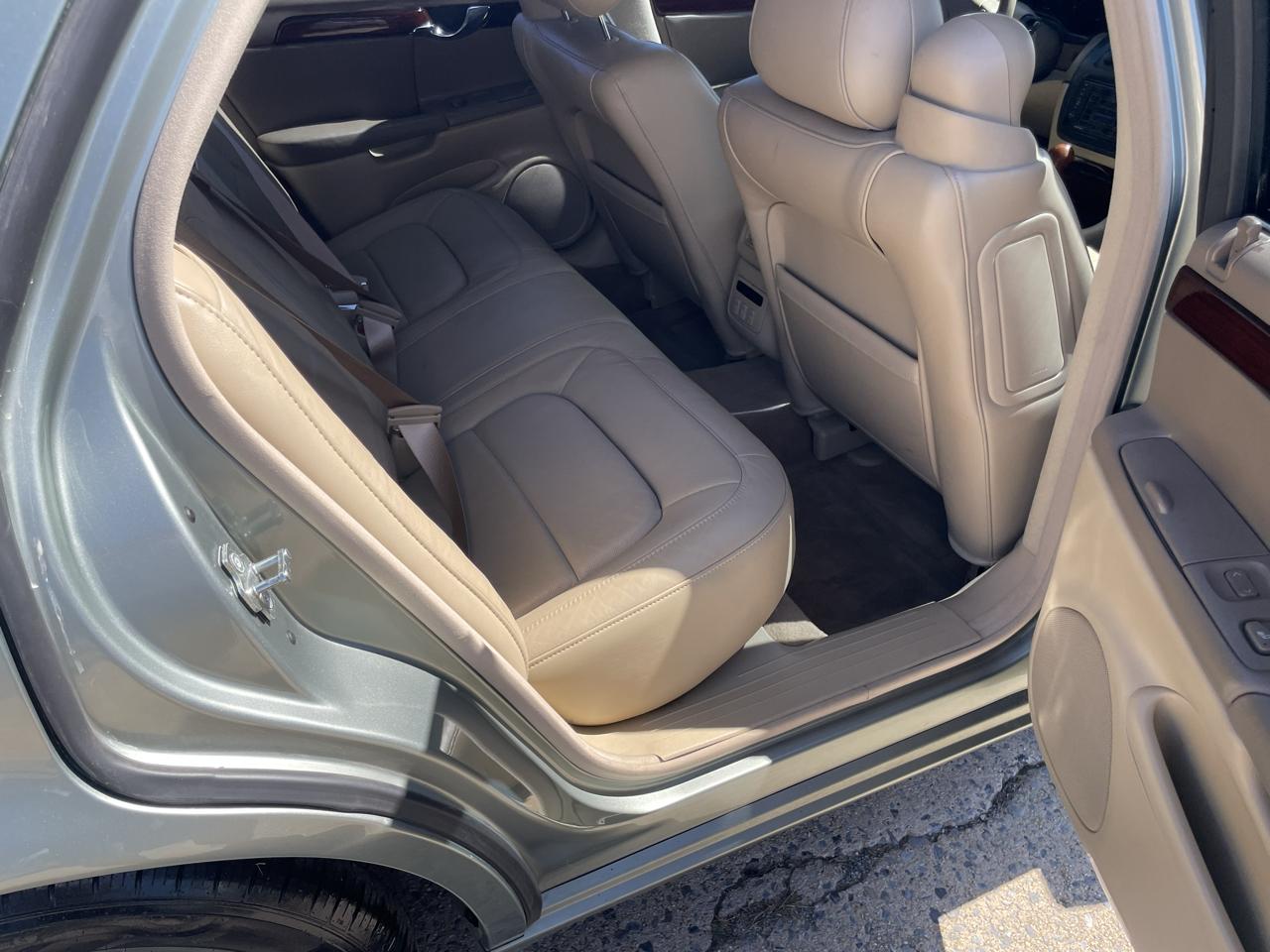 Cadillac DeVille DTS 2005
