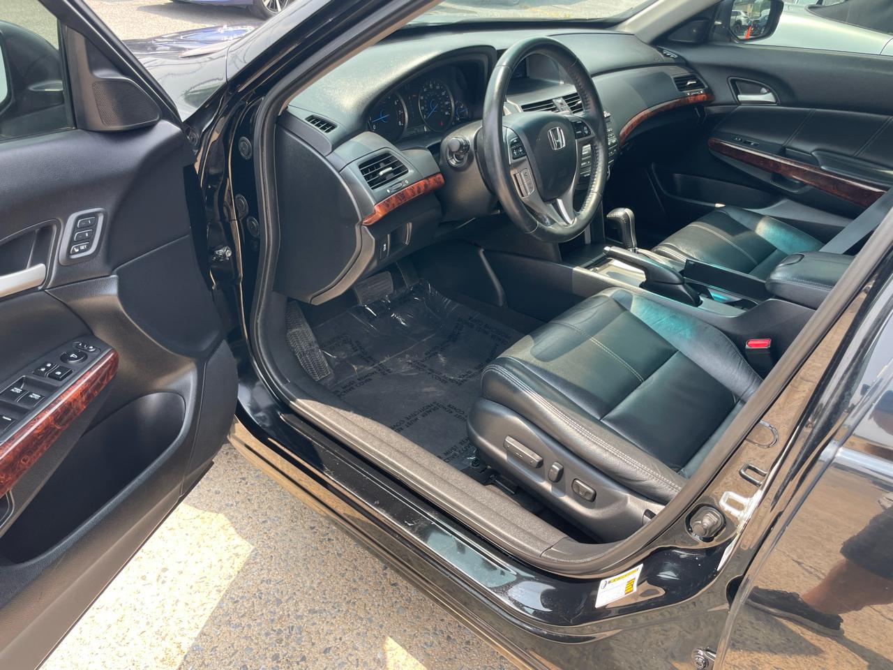 Honda Accord Crosstour EX-L 4WD 5-Spd AT 2010