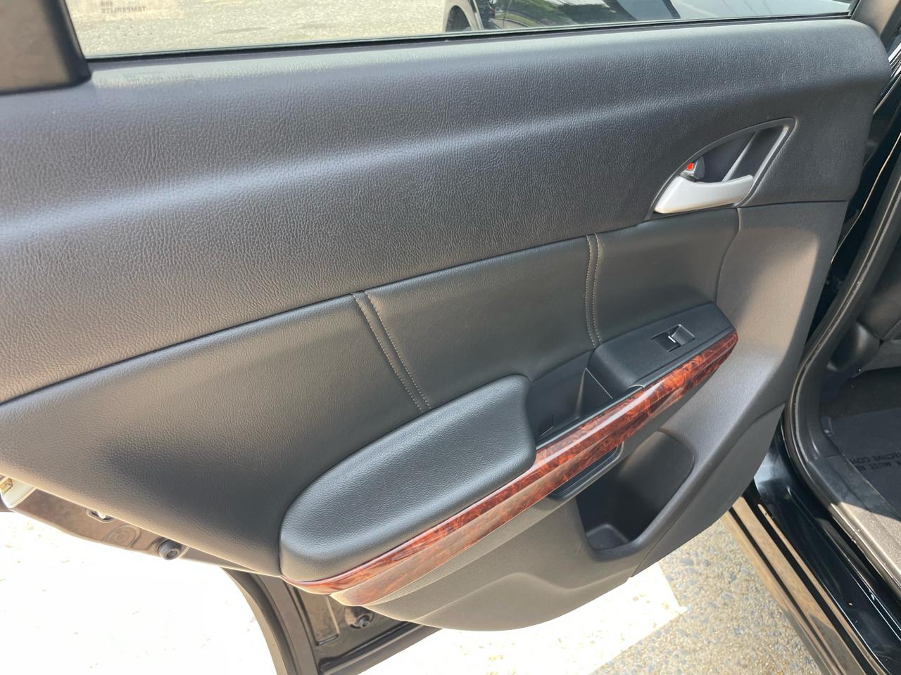 Honda Accord Crosstour EX-L 4WD 5-Spd AT 2010