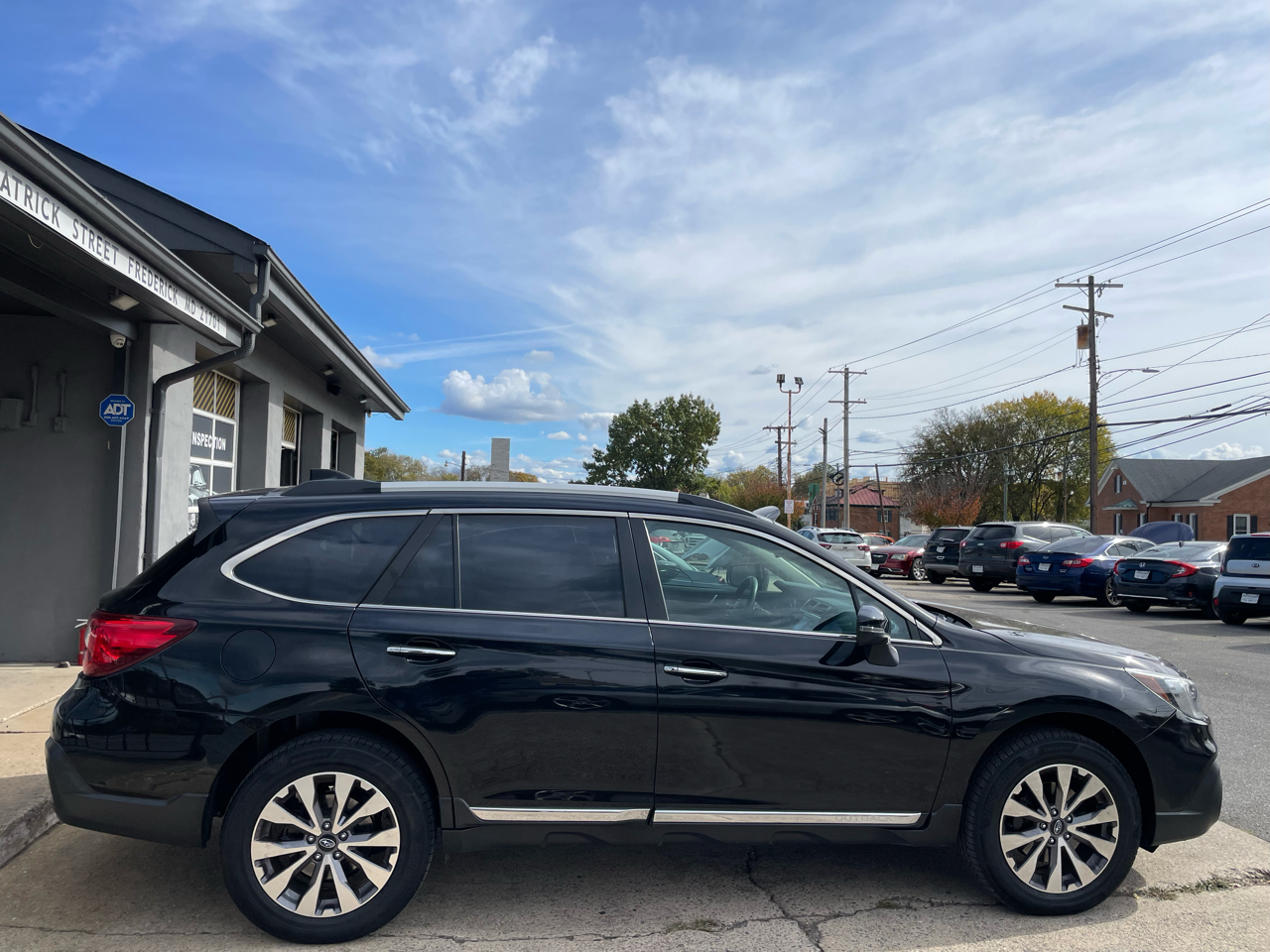 Subaru Outback 3.6R Touring 2018 Subaru Outback 3.6R Touring 2018