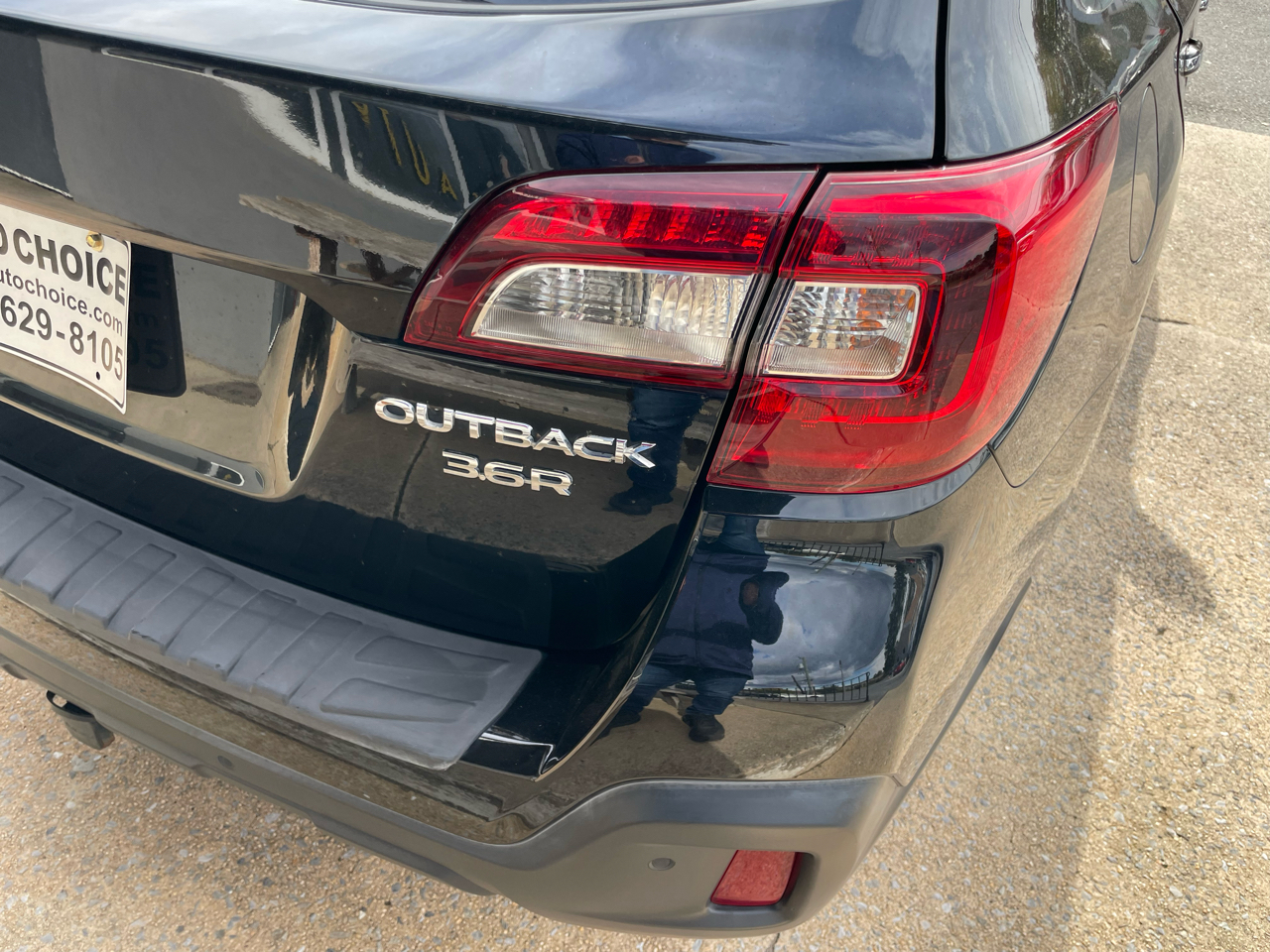 Subaru Outback 3.6R Touring 2018 Subaru Outback 3.6R Touring 2018
