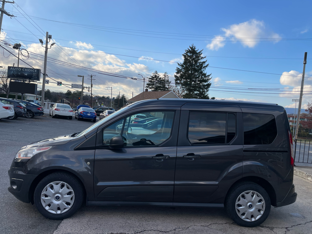 2016 Ford Transit Connect Wagon XLT photo 4