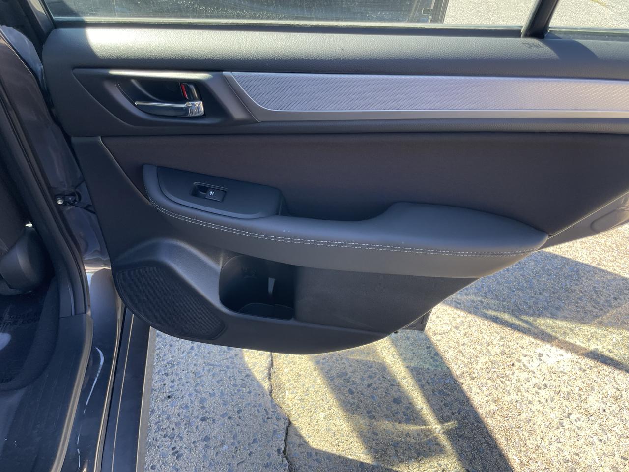 Subaru Legacy 2.5i Premium 2019