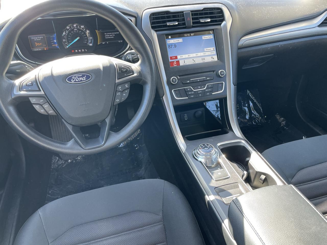 2017 Ford Fusion SE - Photo 45